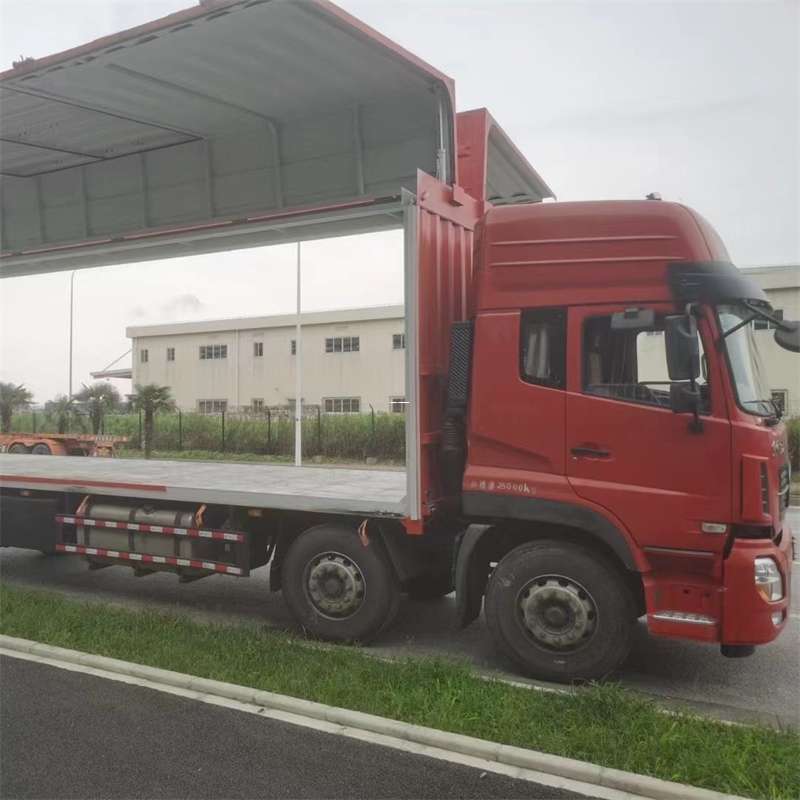 杂多县德格县进仓物流：专线直达的多元货运探索